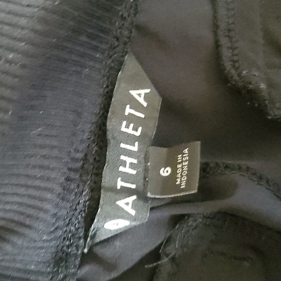 Athleta Women’s Black and White Shorts with Pockets Size 6 - Picture 8 of 10